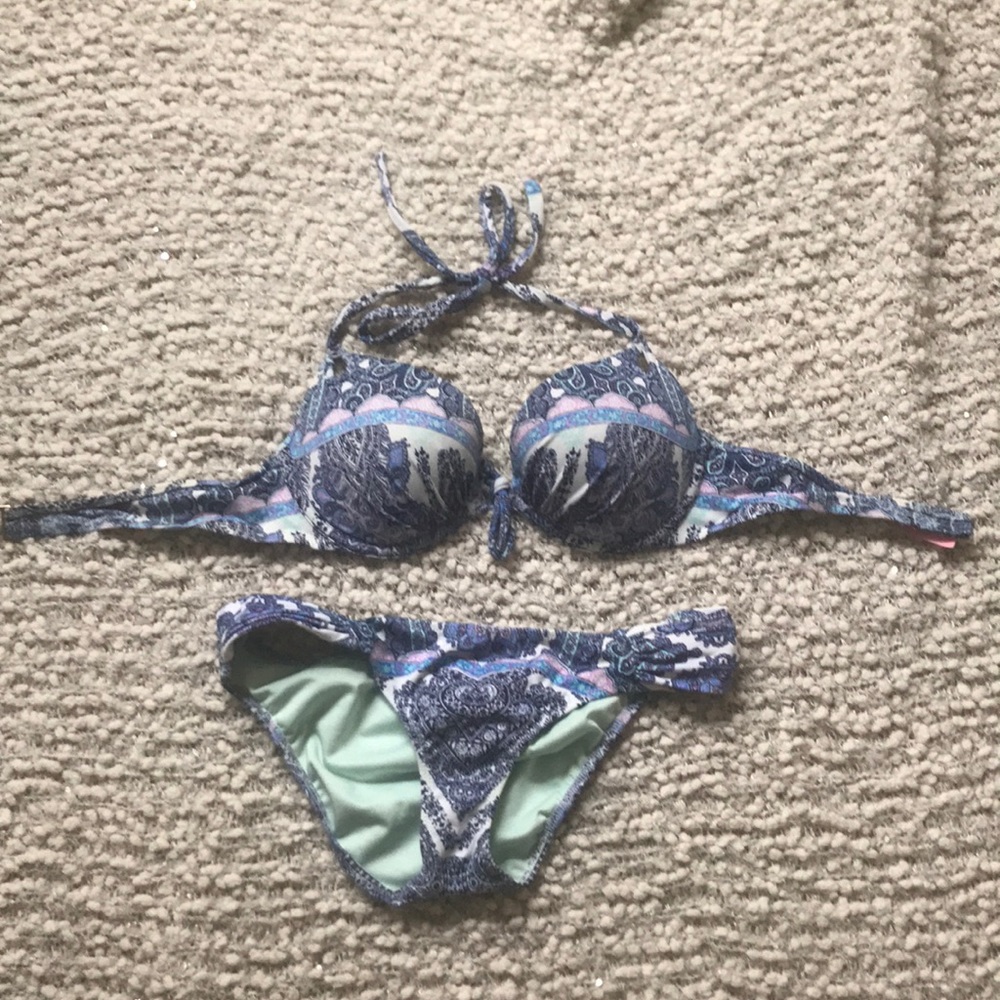 Victoria’s Secret Bikini